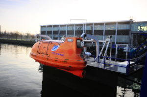 NOGEPA 2.7A C - Coxswain Conventional Lifeboat and Capsules