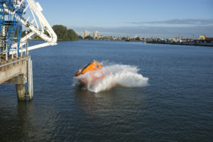 NOGEPA 2.7B F - Coxswain Free-Fall lifeboat 2