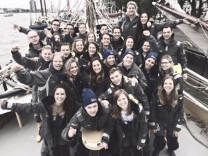 PwC deelnemers van de Race of the Classics getraind bij STC-KNRM